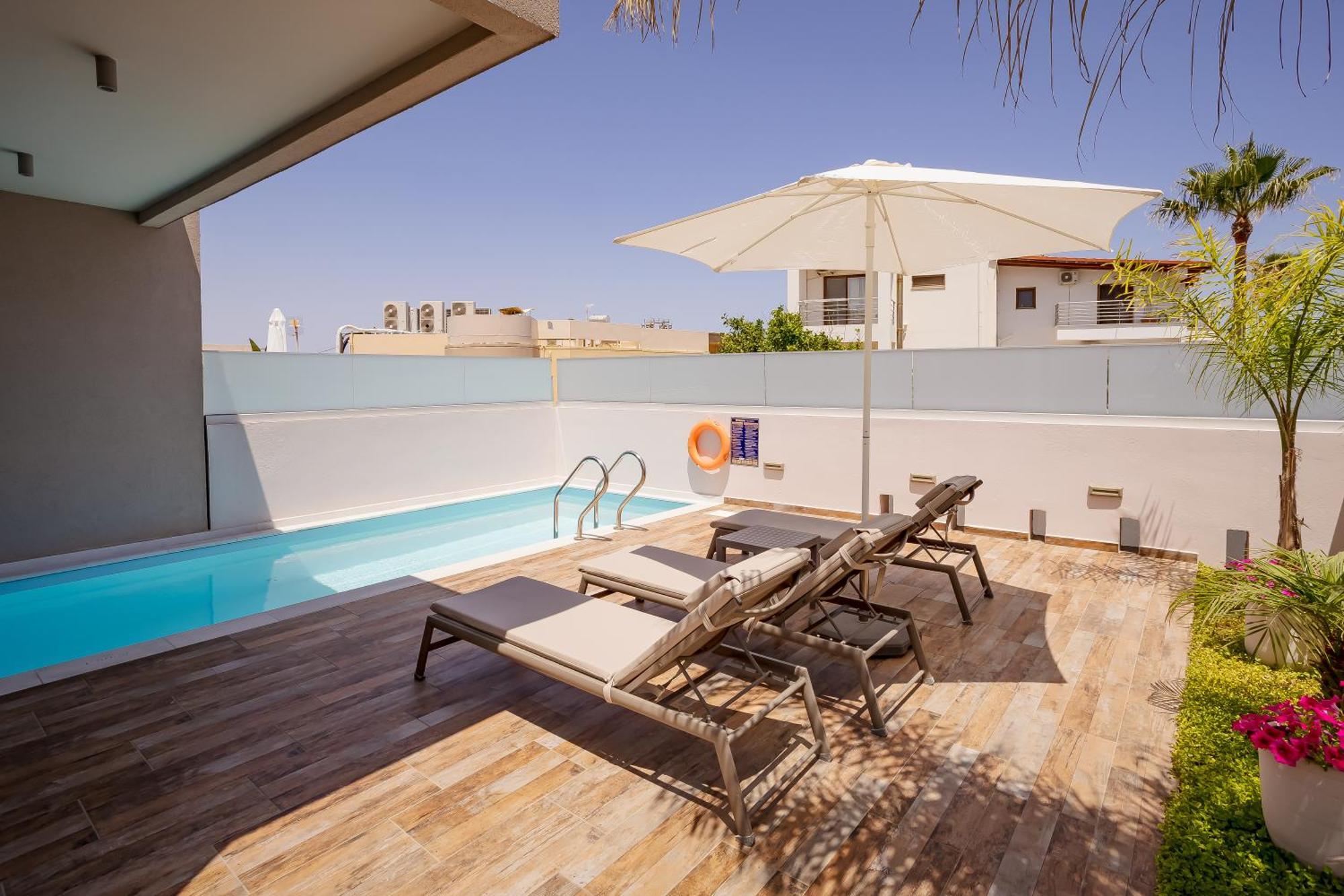Sarpidon Suites Agia Marina 외부 사진