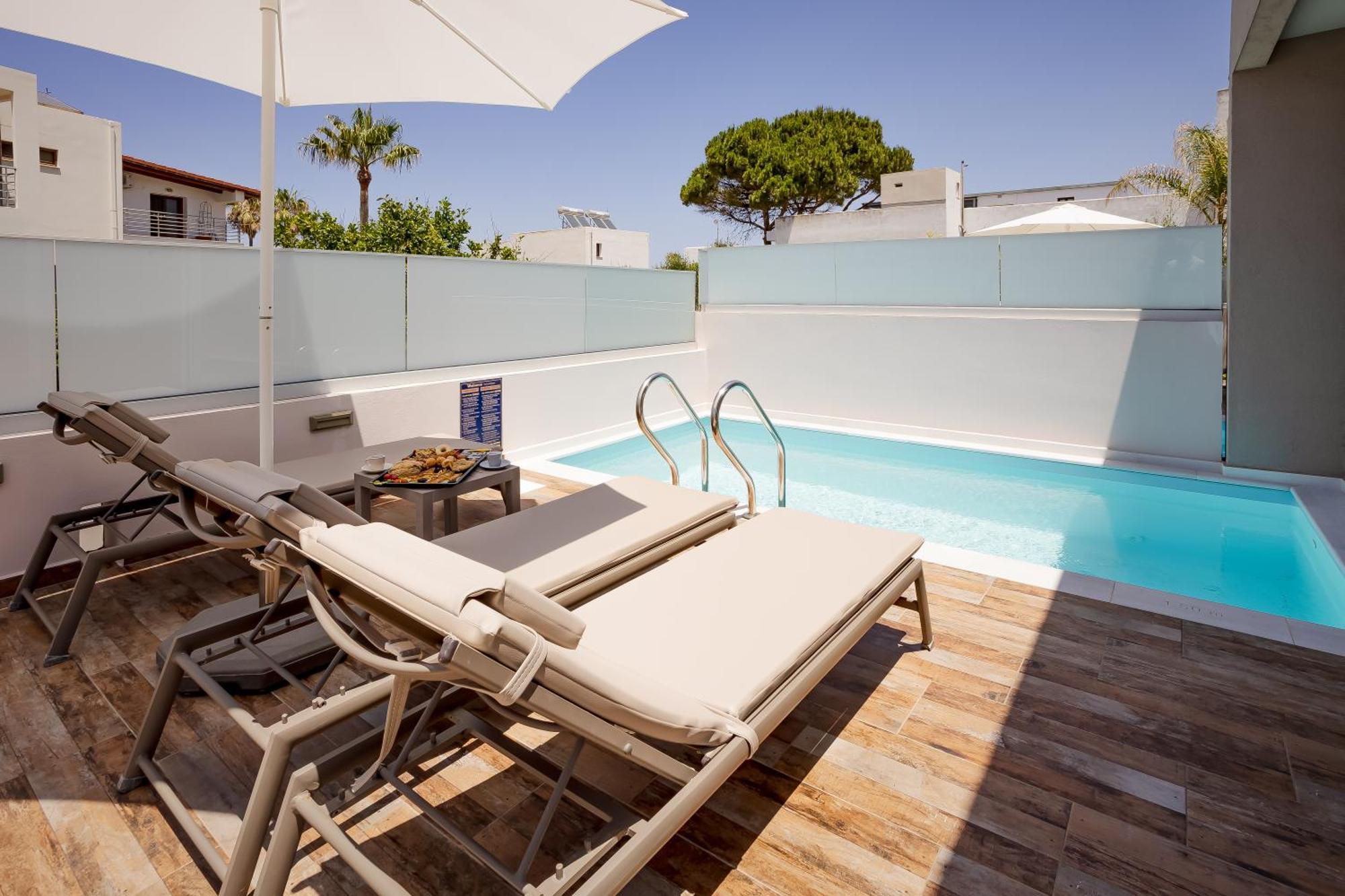 Sarpidon Suites Agia Marina 외부 사진